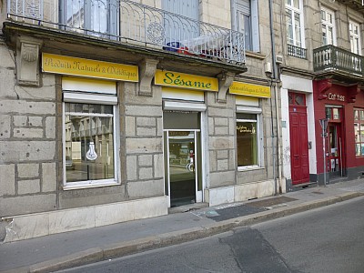 LOCAL COMMERCIAL A LOUER - ST ETIENNE Marengo - 105 m2 - 500 € HC et HT par mois