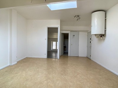 STUDIO A VENDRE - RIVE DE GIER - 30.35 m2 - 38000 €