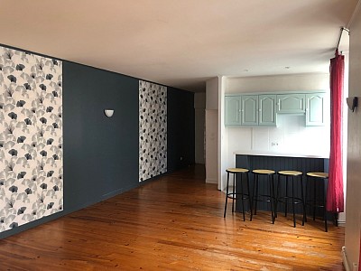 APPARTEMENT T2 A LOUER - ST ETIENNE Hotel-de-Ville - 61.18 m2 - 405 € charges comprises par mois
