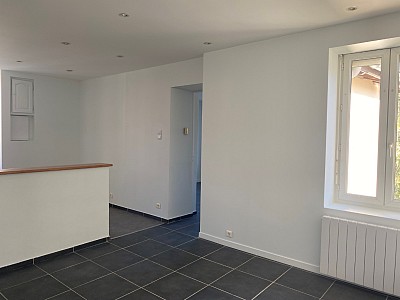 APPARTEMENT T3 A LOUER - LORETTE - 55 m2 - 510 € charges comprises par mois