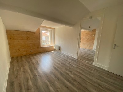 APPARTEMENT T1 A VENDRE - ST ETIENNE - 36 m2 - 45000 €
