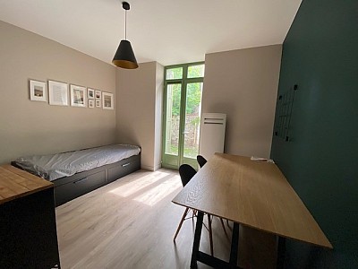 STUDIO A LOUER - ST ETIENNE Fauriel-Le Platon - 18 m2 - 485 € charges comprises par mois