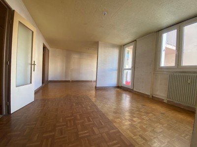 APPARTEMENT T5 - ST ETIENNE - 96.7 m2 - VENDU