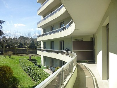APPARTEMENT T3 A LOUER - RIVE DE GIER Versant  Sud - 79 m2 - 750 € charges comprises par mois