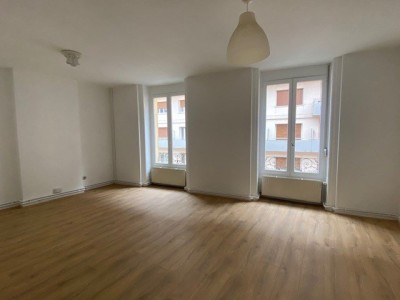 APPARTEMENT T4 A LOUER - ST ETIENNE - 93 m2 - 650 € charges comprises par mois