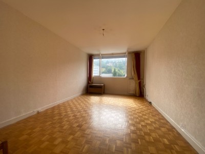 APPARTEMENT T4 A VENDRE - ST ETIENNE - 97.64 m2 - 79 000 €