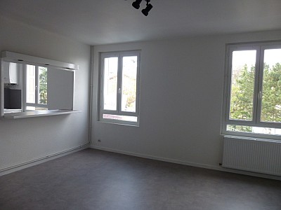 APPARTEMENT T5 A LOUER - LA FOUILLOUSE - 87 m2 - 725 € charges comprises par mois