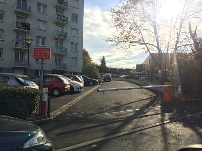 GARAGE A LOUER - ST ETIENNE Le Mont-La Jomayere - 63,33 € charges comprises par mois