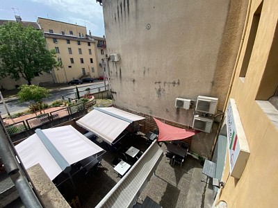 IMMEUBLE A VENDRE - RIVE DE GIER - 500 m2 - 250000€