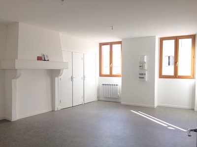 IMMEUBLE A VENDRE - RIVE DE GIER - 500 m2 - 280000 €