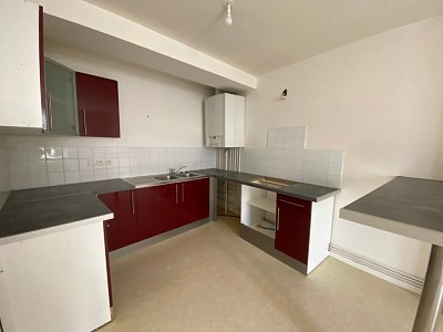 IMMEUBLE A VENDRE - RIVE DE GIER - 500 m2 - 250000€