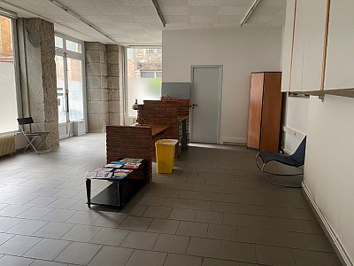 LOCAL COMMERCIAL A LOUER - RIVE DE GIER Centre - 63 m2 - 450 € HC par mois