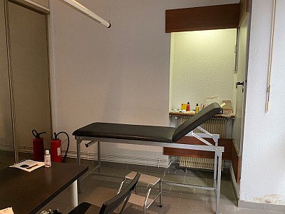 LOCAL COMMERCIAL A LOUER - RIVE DE GIER Centre - 63 m2 - 450 € HC par mois