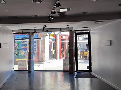 LOCAL COMMERCIAL A LOUER - ST ETIENNE Peuple-Boivin-St Jacques - 42 m2 - 550 € HC et HT par mois