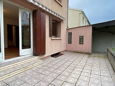 VILLA A LOUER - ST JOSEPH - 81 m2 - 890 € charges comprises par mois