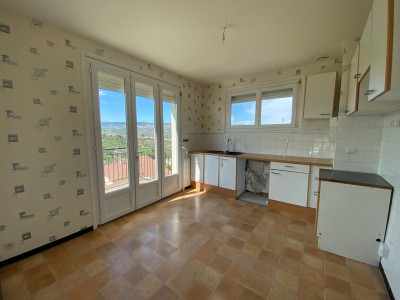 MAISON A VENDRE - CHATEAUNEUF - 123 m2 - 295000 €