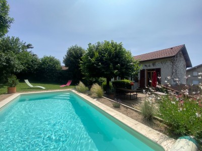 MAISON A VENDRE - ST PRIEST EN JAREZ - 121 m2 - 425000 €