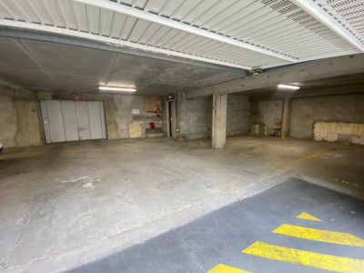 PARKING A VENDRE - ST ETIENNE - 9000 €