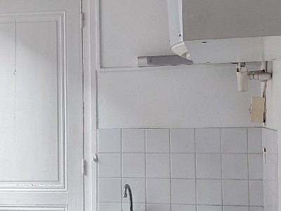 STUDIO A LOUER - ST ETIENNE Hotel-de-Ville - 22 m2 - 250 € charges comprises par mois