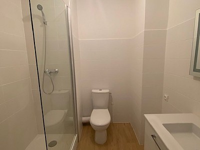STUDIO A LOUER - ST ETIENNE Chavanelle - 40 m2 - 411 € charges comprises par mois