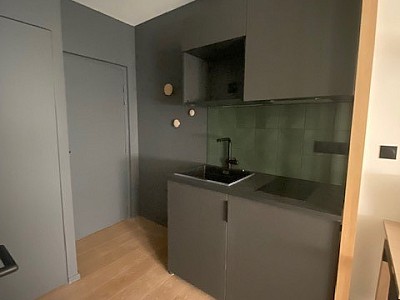 STUDIO A LOUER - ST ETIENNE Peuple-Boivin-St Jacques - 19 m2 - 500 € charges comprises par mois