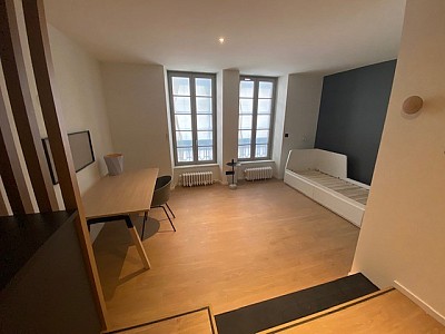 STUDIO A LOUER - ST ETIENNE Peuple-Boivin-St Jacques - 28 m2 - 530 € charges comprises par mois