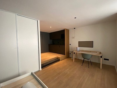STUDIO A LOUER - ST ETIENNE Peuple-Boivin-St Jacques - 28 m2 - 600 € charges comprises par mois