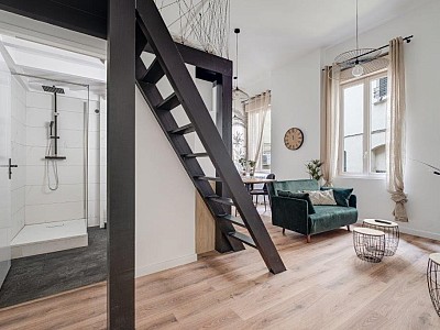 STUDIO A LOUER - ST ETIENNE Saint-Francois-Giron - 23 m2 - 520 € charges comprises par mois