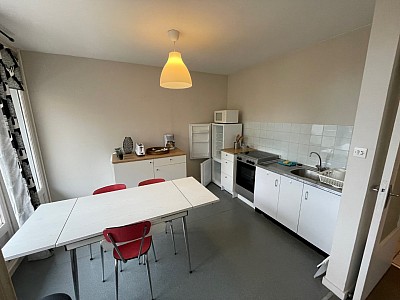 STUDIO A LOUER - ST ETIENNE Parc de l Europe Est - 35 m2 - 485 € charges comprises par mois