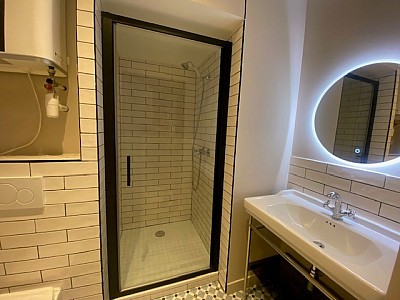 STUDIO A LOUER - ST ETIENNE Fauriel-Le Platon - 17 m2 - 440 € charges comprises par mois