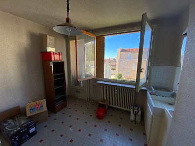 STUDIO A VENDRE - ST ETIENNE - 27,5 m2 - 30000 €