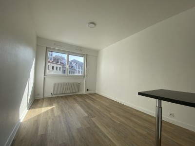 STUDIO - ST ETIENNE - 24 m2 - VENDU