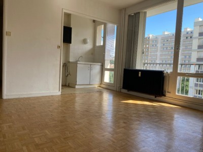 APPARTEMENT T1 - ST ETIENNE - 30.88 m2 - VENDU