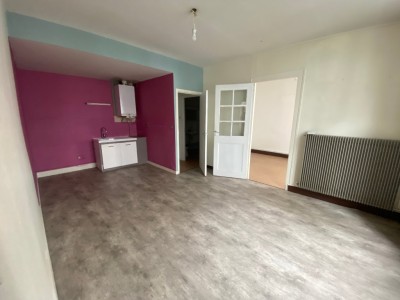 APPARTEMENT T1 A VENDRE - ST ETIENNE - 36 m2 - 45000 €