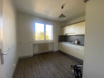 APPARTEMENT T1 A VENDRE - ST ETIENNE - 32.4 m2 - 39000 €