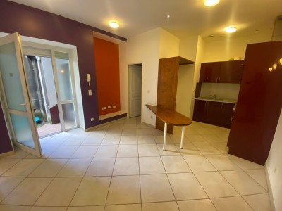 APPARTEMENT T1 - ST ETIENNE - 32 m2 - VENDU