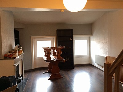 APPARTEMENT T2 A LOUER - RIVE DE GIER Centre - 46 m2 - 370 € charges comprises par mois