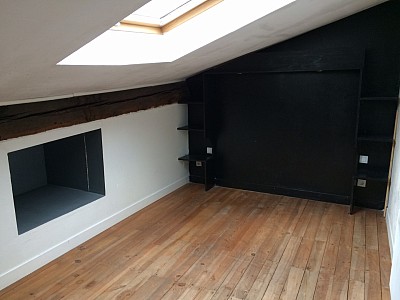 APPARTEMENT T2 A LOUER - RIVE DE GIER Centre - 46 m2 - 370 € charges comprises par mois