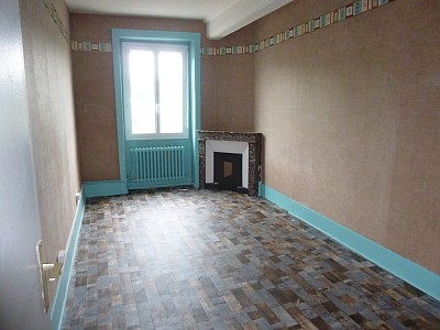 APPARTEMENT T3 A LOUER - RIVE DE GIER Versant  Sud - 64 m2 - 440 € charges comprises par mois