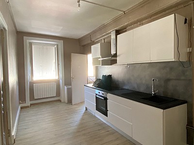 APPARTEMENT T2 A LOUER - RIVE DE GIER Centre - 75 m2 - 457 € charges comprises par mois