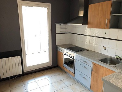 APPARTEMENT T2 A LOUER - ST ETIENNE Badouillere Est-Charite - 50 m2 - 455 € charges comprises par mois