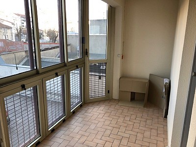 APPARTEMENT T2 A LOUER - ST ETIENNE Badouillere Est-Charite - 50 m2 - 455 € charges comprises par mois