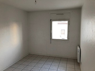 APPARTEMENT T2 A LOUER - ST ETIENNE Badouillere Est-Charite - 50 m2 - 455 € charges comprises par mois