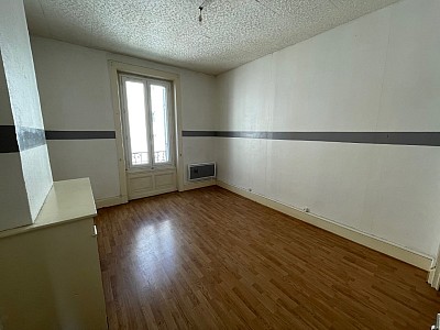 APPARTEMENT T2 A LOUER - ST ETIENNE Bizillon-Charcot Ouest - 39 m2 - 273 € charges comprises par mois