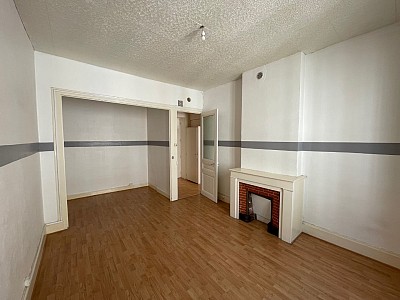 APPARTEMENT T2 A LOUER - ST ETIENNE Bizillon-Charcot Ouest - 39 m2 - 273 € charges comprises par mois