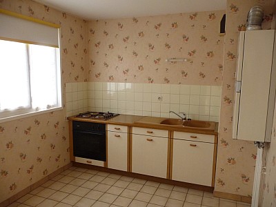 APPARTEMENT T2 A LOUER - ST ETIENNE Saint-Roch - 51 m2 - 443 € charges comprises par mois