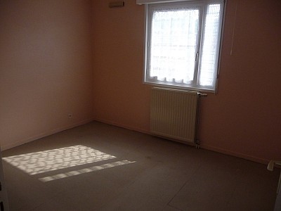 APPARTEMENT T2 A LOUER - ST ETIENNE Saint-Roch - 51 m2 - 443 € charges comprises par mois