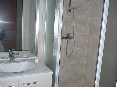 APPARTEMENT T2 A LOUER - ST ETIENNE Hotel-de-Ville - 65 m2 - 450 € charges comprises par mois