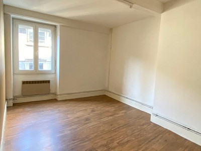 APPARTEMENT T2 - RIVE DE GIER - 47.78 m2 - VENDU