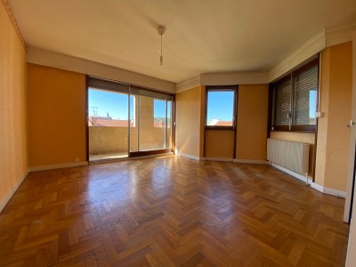 APPARTEMENT T2 A VENDRE - ST ETIENNE HYPER CENTRE - 44.5 m2 - 45000 €